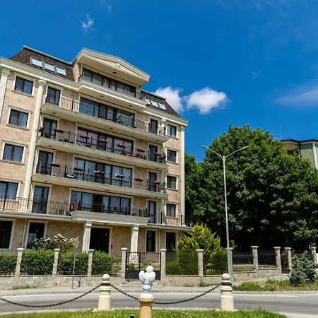 Blue Horizon I Deluxe Apartment شقة سينتس قسطنطين وهيلينا